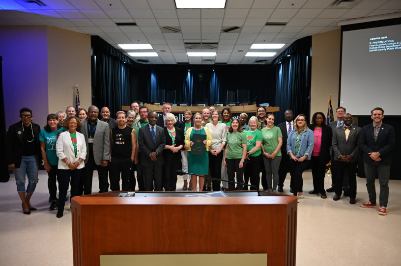 Commissioner Michelle Long Spears recognizing DeKalb Friends of the Park